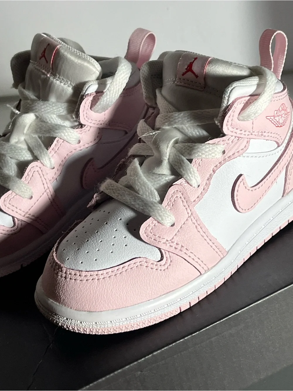 Air Jordan 1 Mid size 8 children